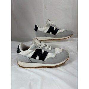 New Balance 237 Athletic Shoe Toddler Size 10 White/black/grey